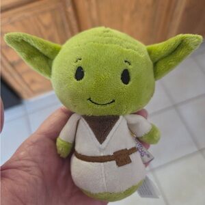 Hallmark Itty Bittys YODA in White Robe Star Wars Plush Stuffed Figure Toy